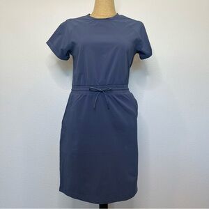 The Northface Never Stop Wearing Drawstring Short Sleeve Dress Gray, Size Medium